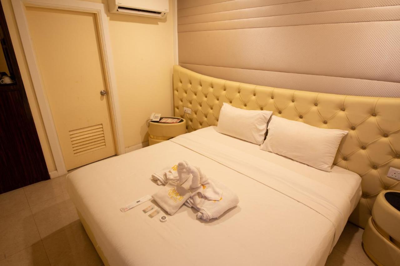 Ritzton Hotel Джохор Бахру Екстериор снимка