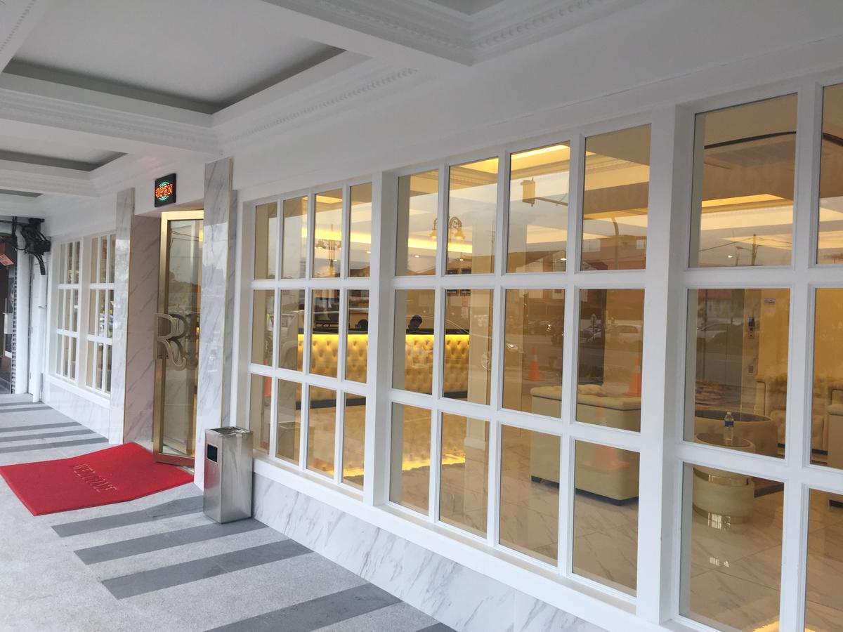 Ritzton Hotel Джохор Бахру Екстериор снимка