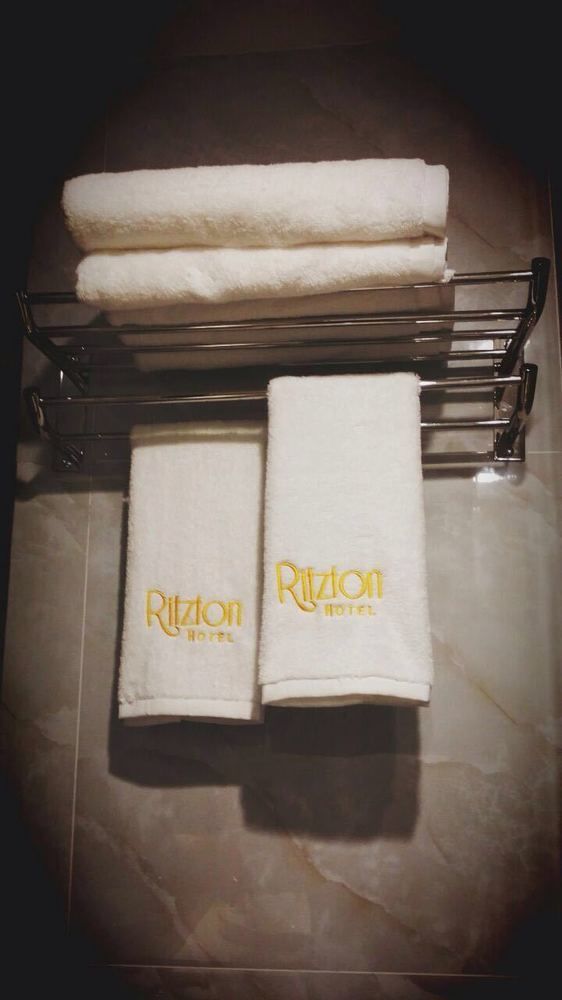 Ritzton Hotel Джохор Бахру Екстериор снимка